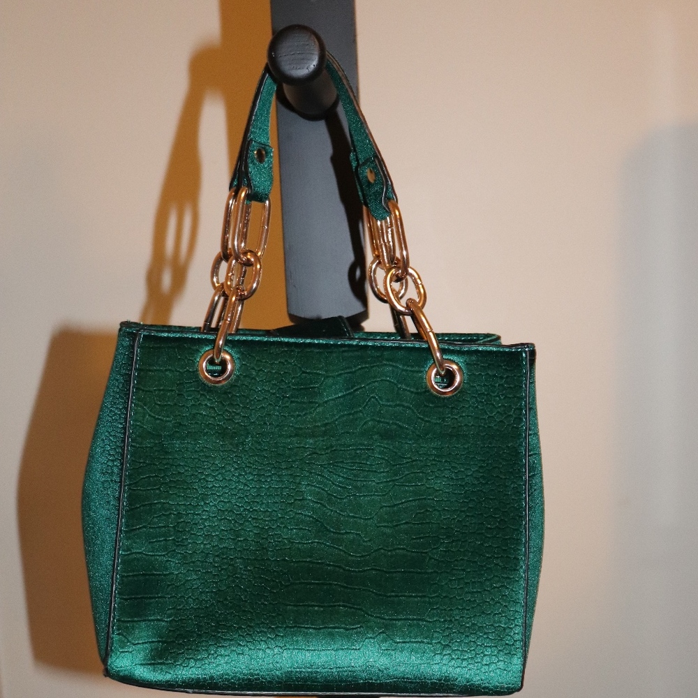 Green and Gold Hand Bag